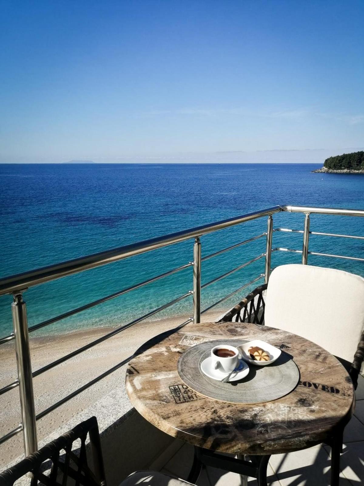 Anel Appartement Himarë